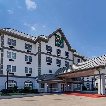 Quality Inn & Suites I-35 E-Walnut Hill Dallas Ngoại thất bức ảnh