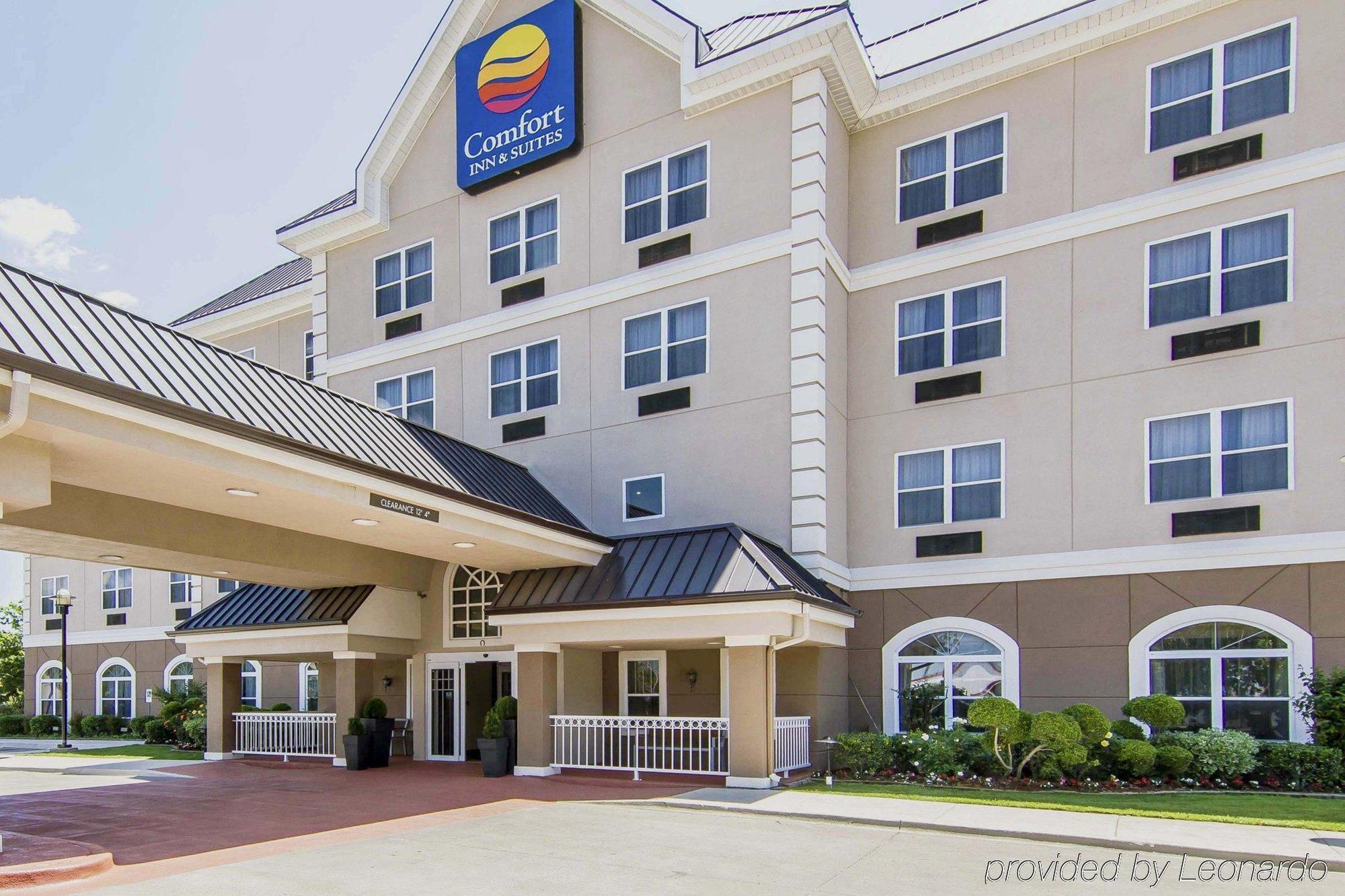 Quality Inn & Suites I-35 E-Walnut Hill Dallas Ngoại thất bức ảnh