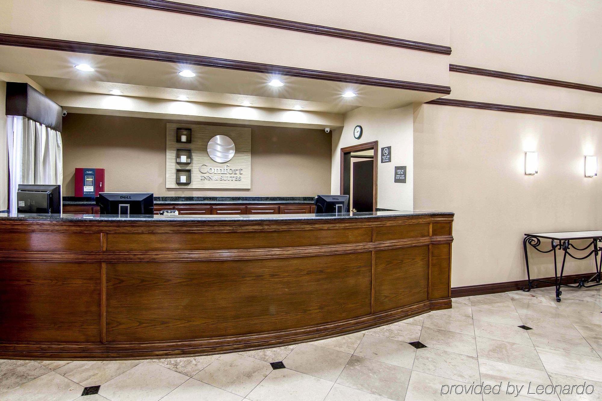 Quality Inn & Suites I-35 E-Walnut Hill Dallas Ngoại thất bức ảnh
