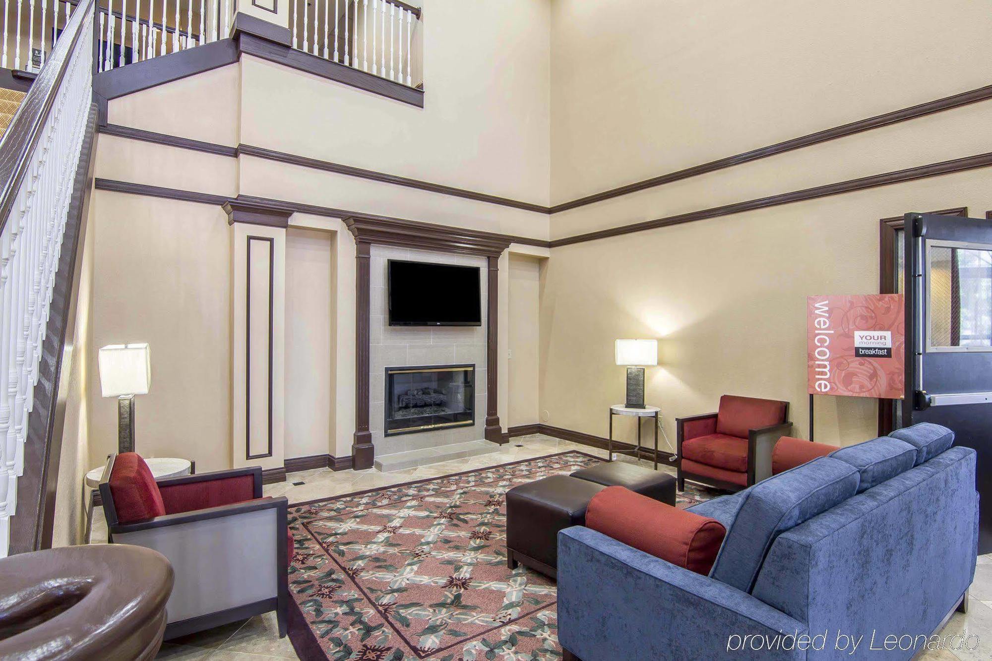 Quality Inn & Suites I-35 E-Walnut Hill Dallas Ngoại thất bức ảnh