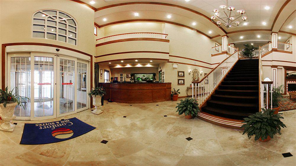 Quality Inn & Suites I-35 E-Walnut Hill Dallas Ngoại thất bức ảnh